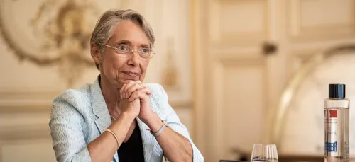 Elisabeth Borne reçoit l'intersyndicale à Matignon