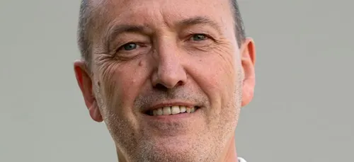 Le député PS du Nord, Roger Vicot, annonce sa candidature à...