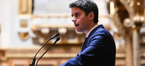 Aucune forme de contestation ne sera acceptée pendant la minute de...