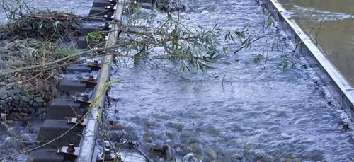 Des dégâts sur les rails dans la région, à cause des inondations