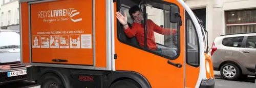 La société "RecycLivre" située à Lille recherche un...