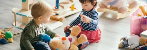 PETITE ENFANCE Nous recherchons, pour une structure petite enfance,...