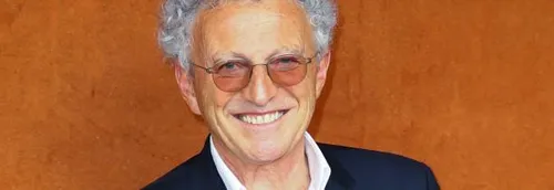 Roland-Garros : Nelson Monfort interrompt un match... En parlant...