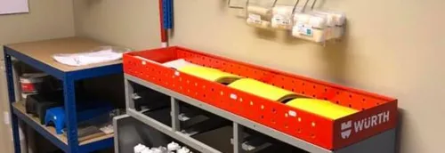 Laventie : Coup de pouce pour un artisan dans le déco Acket...