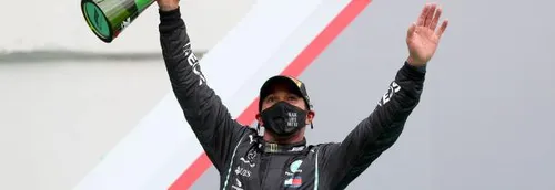 Positif au covid-19, Lewis Hamilton ne disputera pas le Grand Prix...