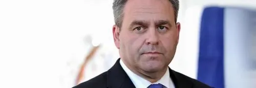 Xavier Bertrand annonce qu'il va "faire le client mystère" sur les...