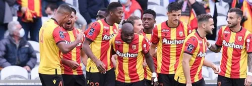 Le match amical Lens - Amiens annulé pour cause de covid chez les...
