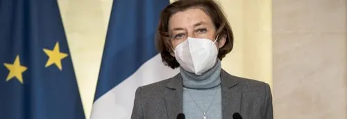 Les militaires signataires d'une tribune vont passer devant un...