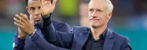 Didier Deschamps maintenu au poste de sélectionneur de l'équipe de...