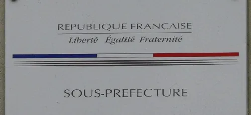 La fermeture des guichets « immatriculation et permis de conduire »...