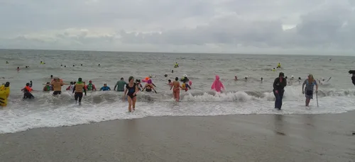 Les givrés de la baignade