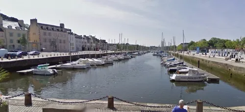 Il ne devrait pas y avoir de barrières de sécurité le long des 6km...