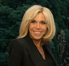 Visite surprise de Brigitte Macron en Côtes d'Armor