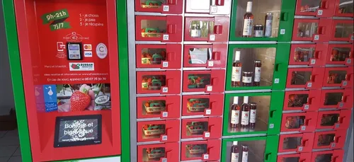 Un distributeur de fraises à Escoublac !