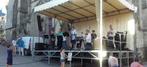 Jeudi 21 juin... premier jour de l'été et jour de la Fête de la...