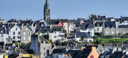 Nouvelle action du collectif "Dispac'h" à Carnac.