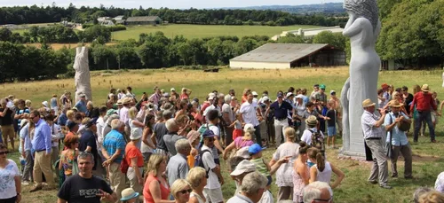 La vallée des saints attire les foules