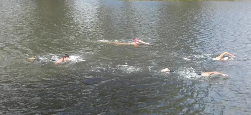 Nager pour la bonne cause...