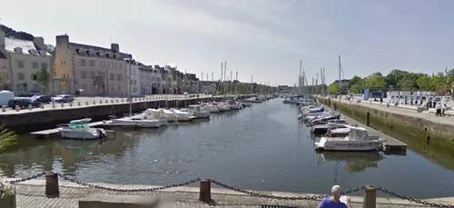 Conflit ouvert à Vannes autour du « Dédale Café »