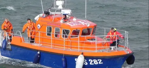 Naufrage d'un bateau de pêche en baie de Saint-Brieuc