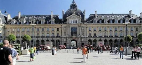 La maire de Rennes, Nathalie Appéré, sera-t-elle « la meilleure...