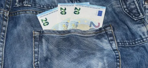 Comment se faire de l'argent de poche quand on a entre 16 et 17 ans ?