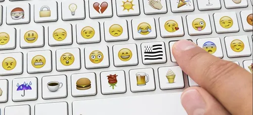 Une campagne de crowdfunding pour faire éclore l’emoji « drapeau...