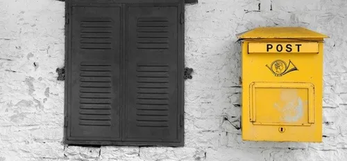 La poste , nouveau rassemblement à Clohars-Carnoët ( 29 )