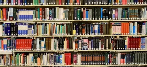 Un nom pour la nouvelle médiathèque de la commune de Mellac ( 29 )