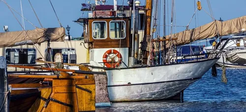 Le port de Lorient modernise ses bornes de distribution d'eau et...