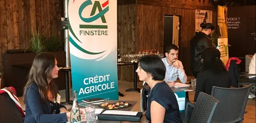 JOB DATING POUR L EMPLOI DES JEUNES ORGANISE PAR LE CREDIT AGRICOLE...