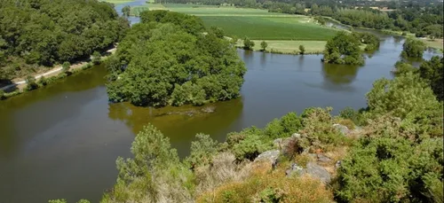 Le vieux site de Ti-Kendalch, à St Vincent sur Oust, devrait...