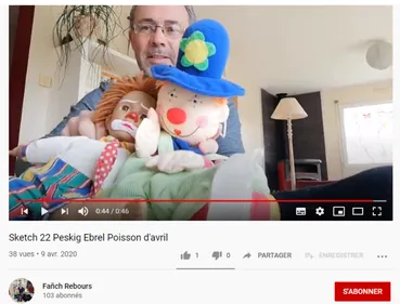 Fañch Rebours propose des sketchs en breton sur youtube