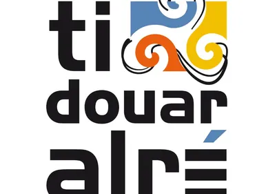 Ti Douar Alré organise trois soirées contées en musique cet été