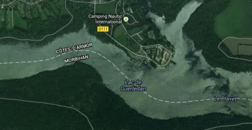 Le Lac de Guerlédan localement pollué