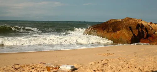Grand nettoyage dimanche aux sables blancs à Douarnenez (29)