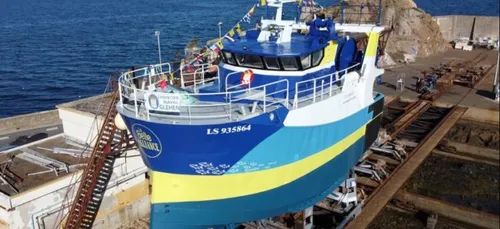 Une mise à l'eau à Douarnenez (29)