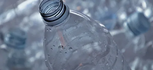 Dépollution du port de Rosmeur à Douarnenez (29).