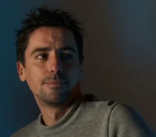 HERVE DELATTRE REVISITE LE PULL MARIN