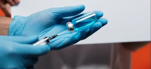 Coup d'envoi de la vaccination pour les plus de 75 ans