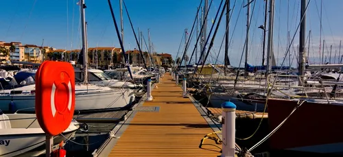 De gros travaux au port de plaisance de Loctudy.