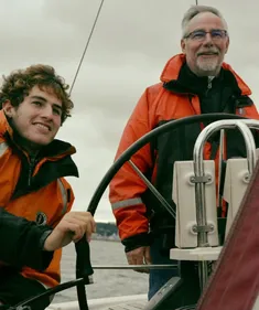 Père et fils dans le même bateau pour une aventure hors du commun