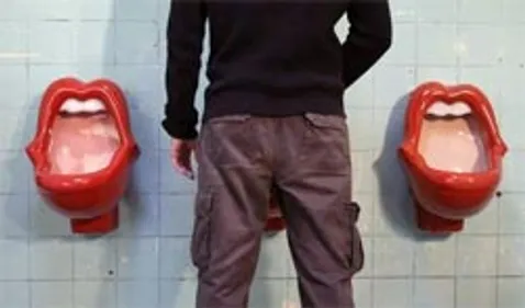 Certaines bouches censurées du musée des Stones ?