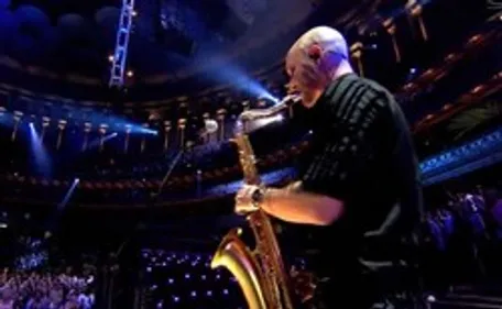 Le saxophoniste de The Killers retrouvé mort