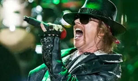 Guns n'Roses dédie un concert à Ravi Shankar