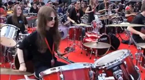 Le plus grand groupe du monde à Lorient !