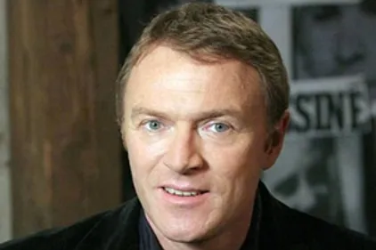 Christophe Hondelatte sort un single coquin