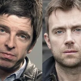 Noel Gallagher sur scène avec Damon Albarn