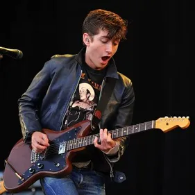 La guitare, un atout majeur dans la séduction ?