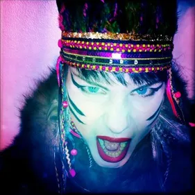 Miss Kittin dans Bring The Noise La Night (00h-2h)